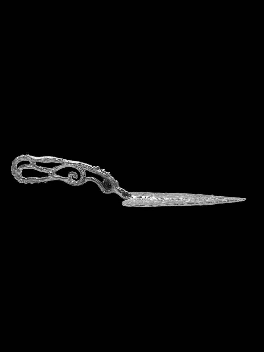 Don Drumm Small Leaf Cake Server in Pewter